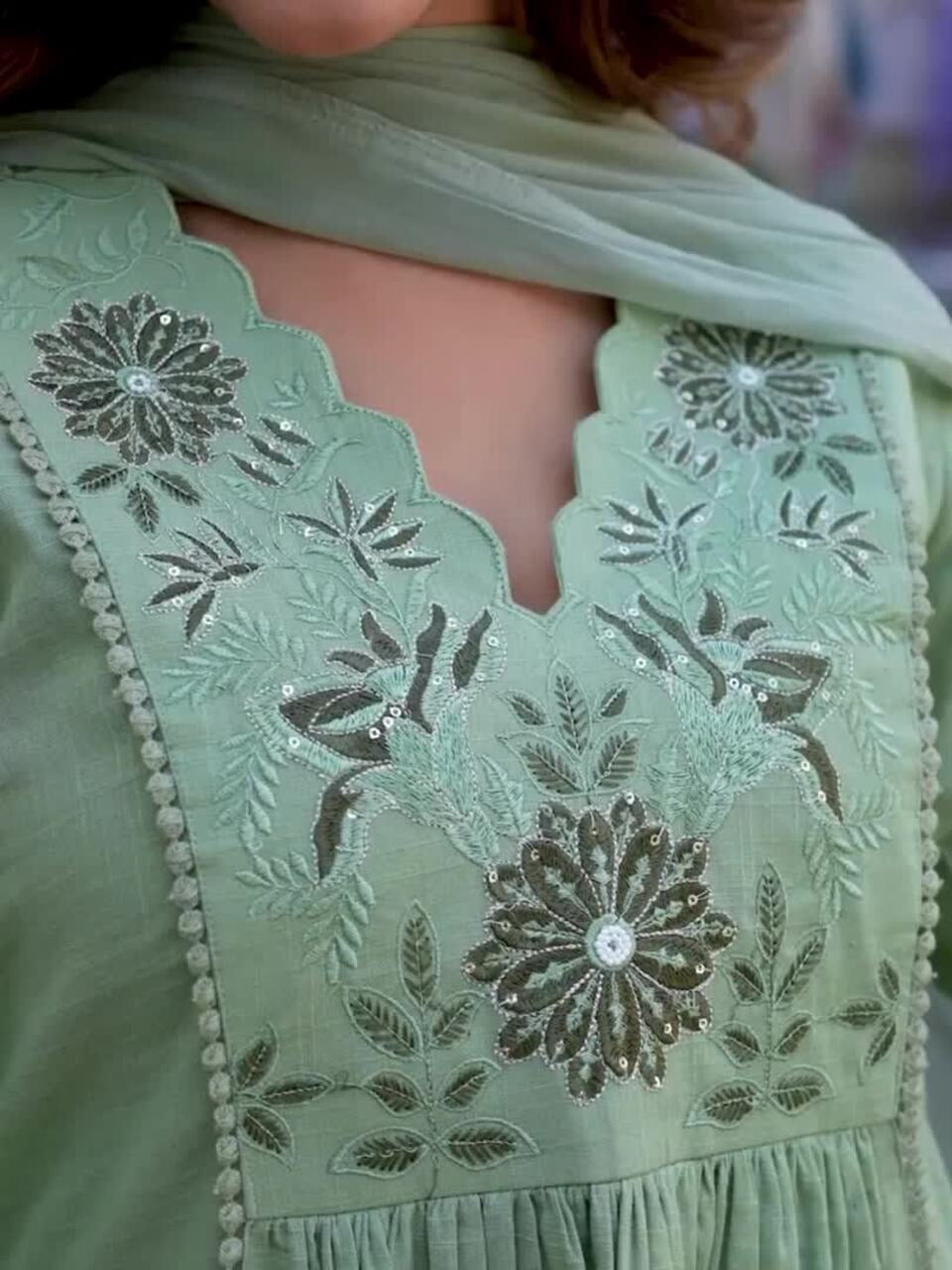 Exquisite Floral Aari Work Kurta Pant Set with Mul Cotton Dupatta