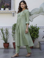 Exquisite Floral Aari Work Kurta Pant Set with Mul Cotton Dupatta