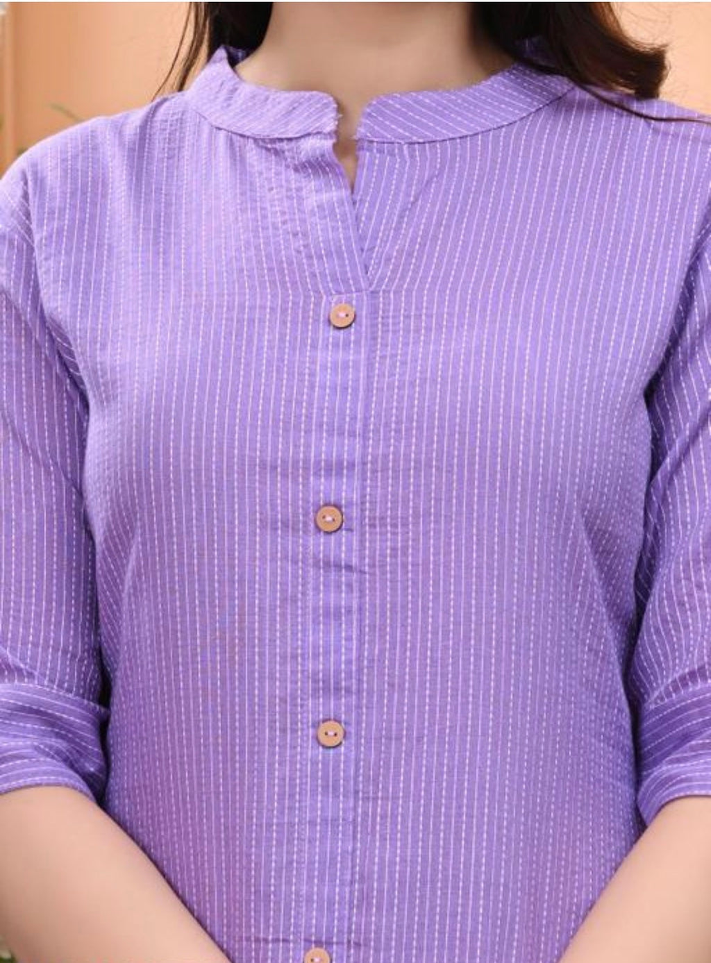Veyonas By Swati - Elegant Striped Mandarin Collar Tunic Top