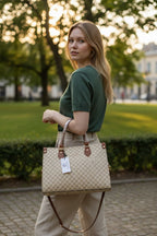 TOTE Handbag