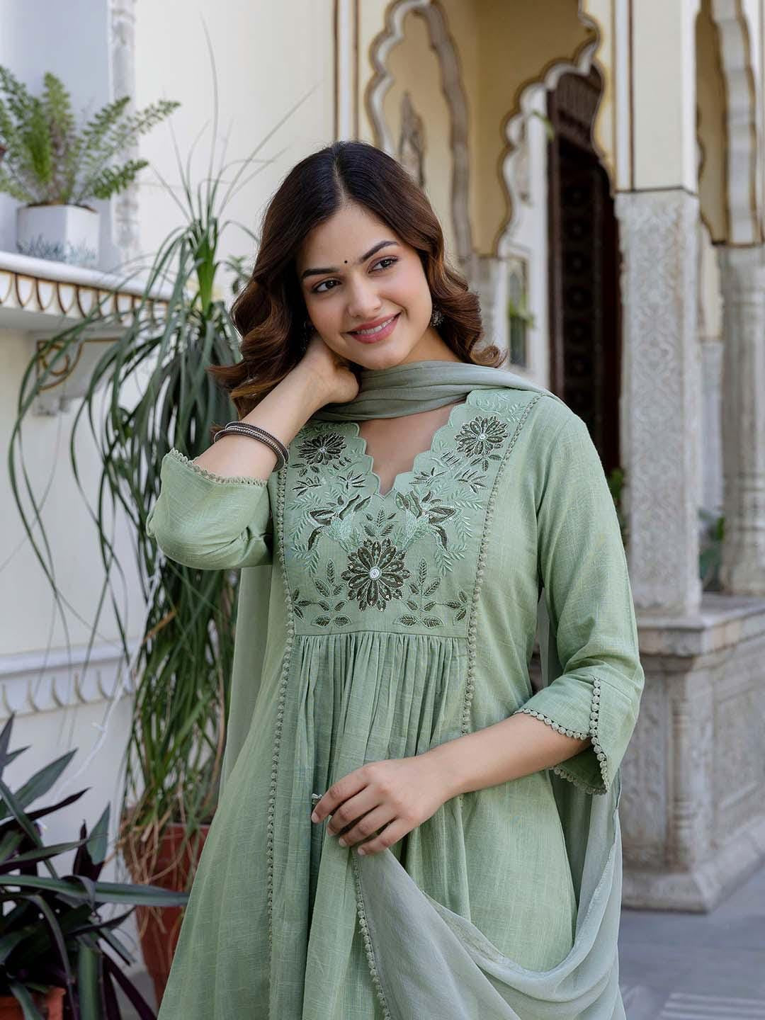 Exquisite Floral Aari Work Kurta Pant Set with Mul Cotton Dupatta
